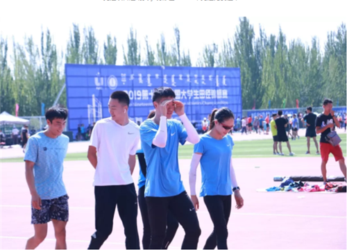 1457cc9e742742808c07a4008d6d38cf.png